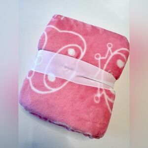 Hello Kitty and Friends Silky Soft Throw Blanket, 40 in x 50 in